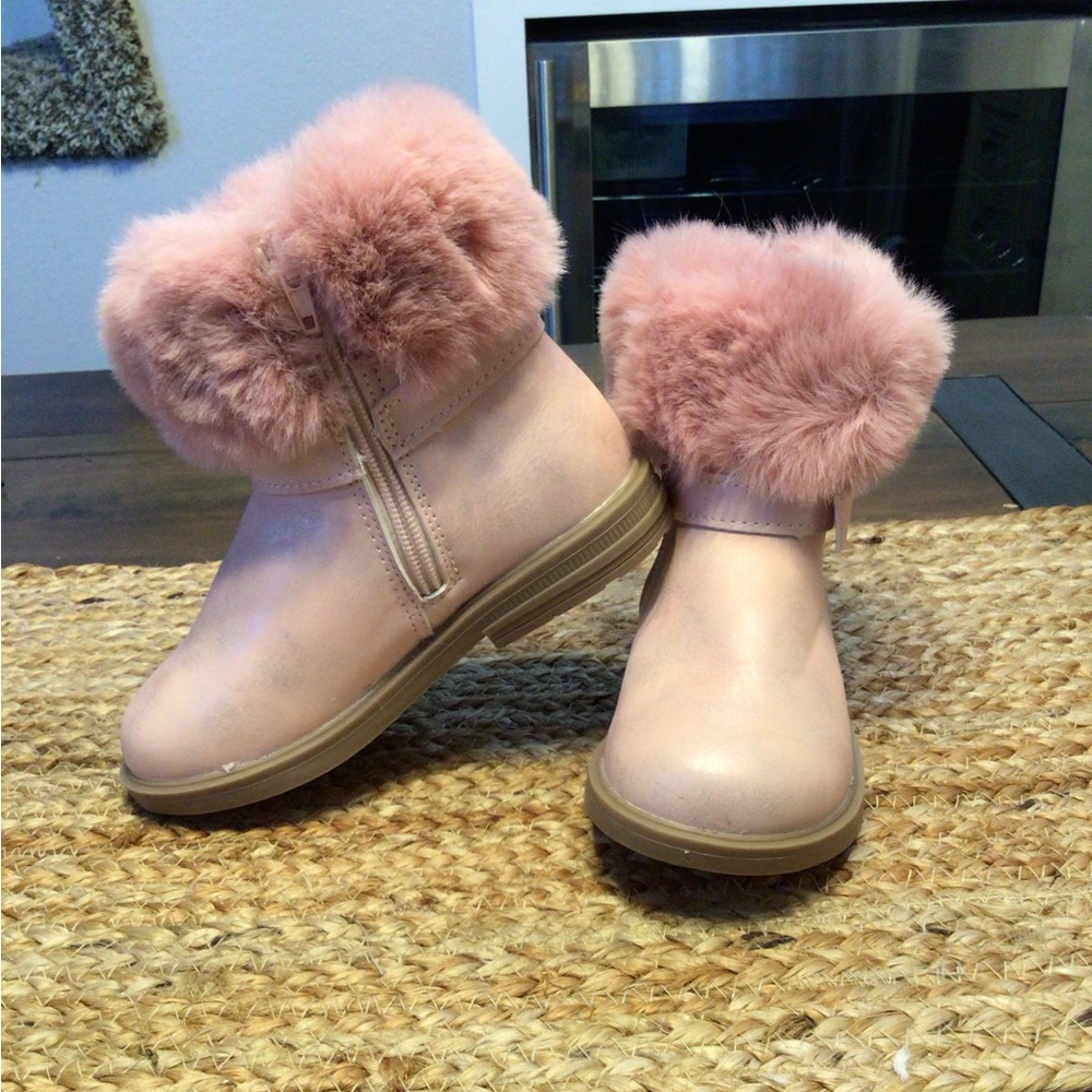 Pink Fur Boots - Picture 1 of 4